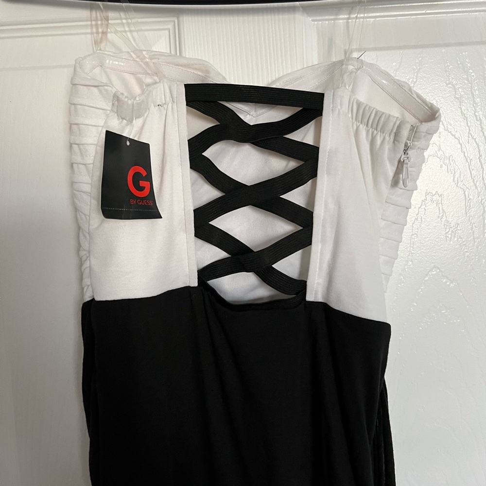 Dress - Picture 3 of 6